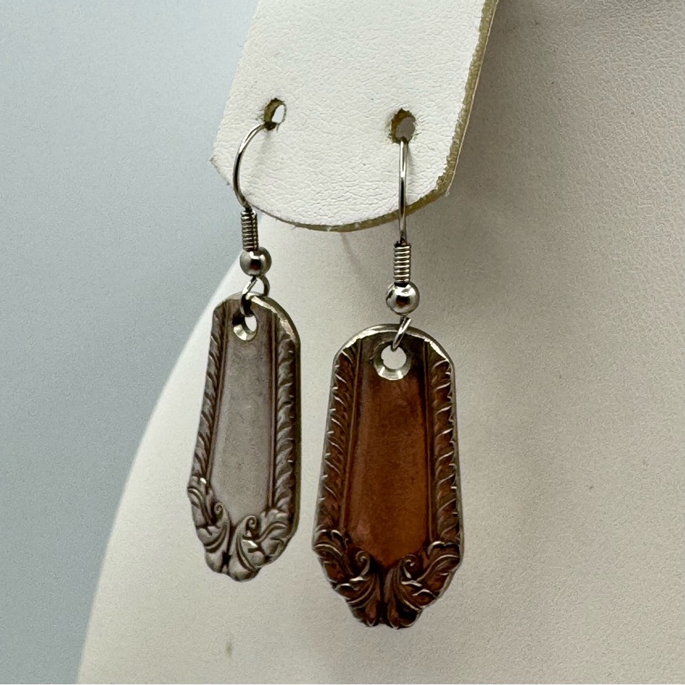Vintage Spoon Earrings Silver Tone Dangle Flatware Jewelry - Picture 5 of 6